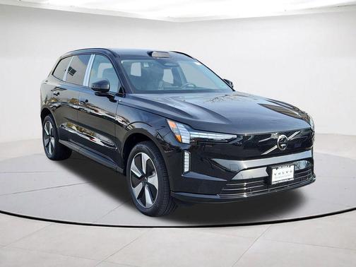 Onyx Black Metallic 2025 Volvo EX90 Twin Motor Plus