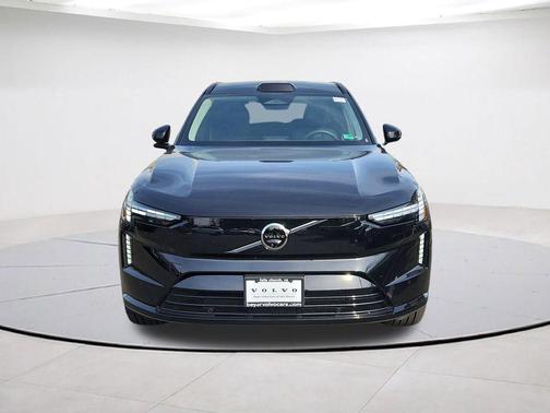 Onyx Black Metallic 2025 Volvo EX90 Twin Motor Plus