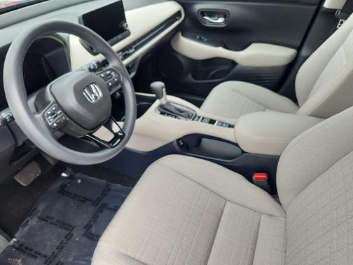 Modern Steel Metallic 2024 Honda HR-V LX