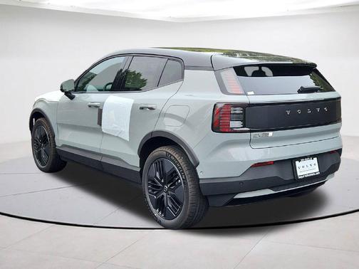 Gray 2026 Volvo EX30 TWIN MOTOR CROSS COUNTRY ULTRA