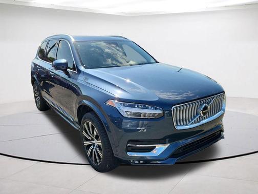 Denim Blue Metallic 2025 Volvo XC90 B5 Core