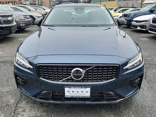 2023 Volvo S60 Core