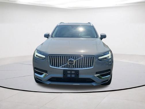 2024 Volvo XC90 Recharge Plug-In Hybrid T8 Plus Bright 7-Seater