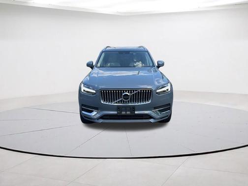 Thunder Gray Metallic 2022 Volvo XC90 Recharge Plug-In Hybrid T8 Inscription Expression Extended Range 6P
