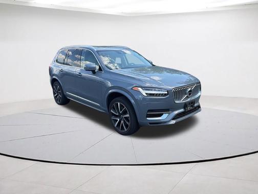 Thunder Gray Metallic 2022 Volvo XC90 Recharge Plug-In Hybrid T8 Inscription Expression Extended Range 6P