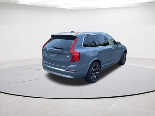 Thunder Gray Metallic 2022 Volvo XC90 Recharge Plug-In Hybrid T8 Inscription Expression Extended Range 6P