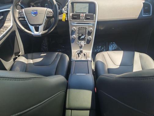 Osmium Grey Metallic 2016 Volvo XC60 T5 Premier
