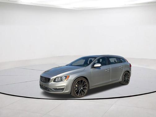 2016 Volvo V60 T5 Drive-E Premier