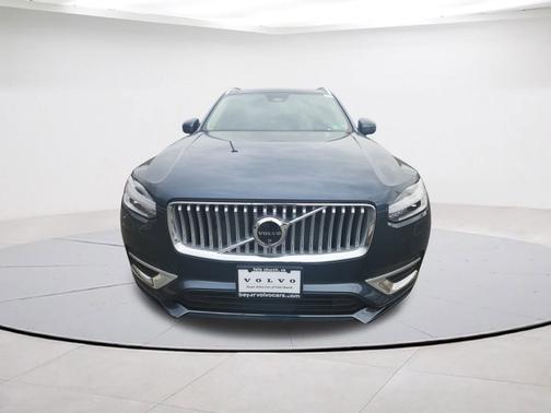 2024 Volvo XC90 B6 Ultimate Bright 7-Seater