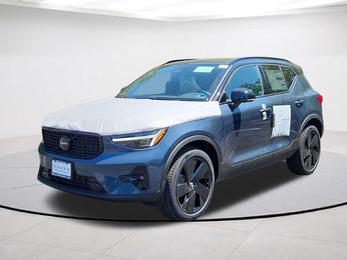 Denim Blue 2026 Volvo XC40 B5 Ultra Black Edition