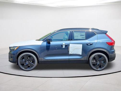 Denim Blue 2026 Volvo XC40 B5 Ultra Black Edition