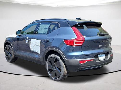 Denim Blue 2026 Volvo XC40 B5 Ultra Black Edition