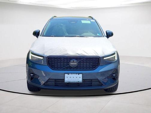 Denim Blue 2026 Volvo XC40 B5 Ultra Black Edition