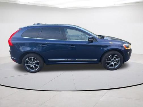 Ocean Blue 2015 Volvo XC60 T6 Platinum