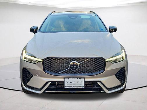Bright 2027 Volvo XC60 T8 ULTRA