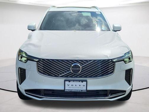 Crystal White Pearl 2026 Volvo XC90 Plug-In Hybrid T8 Plus 7-Seater