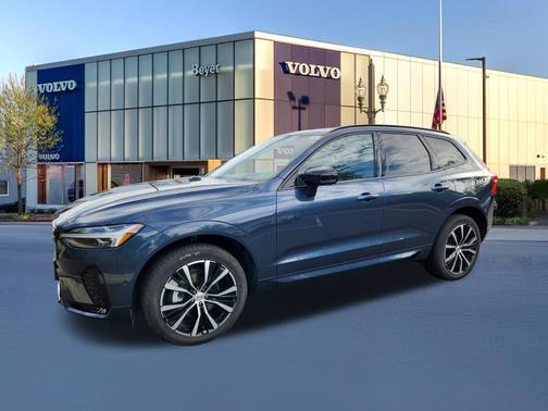 2025 Volvo XC60 B5 Plus
