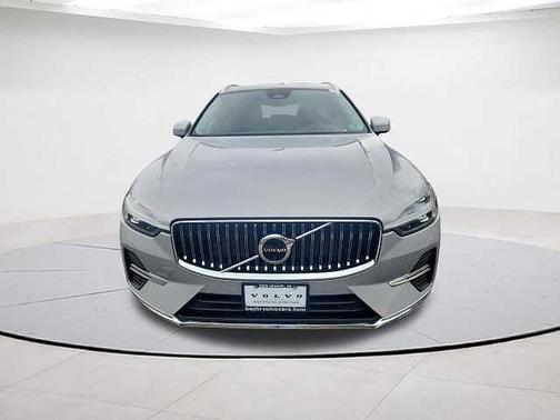 2023 Volvo XC60 Plus