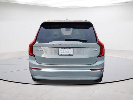 Gray Metallic 2026 Volvo XC90 Plug-In Hybrid T8 Ultra 7-Seater