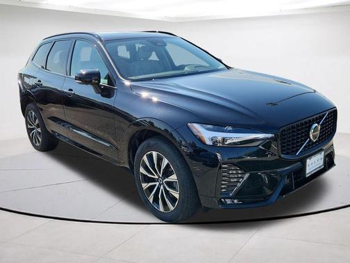 Onyx Black Metallic 2024 Volvo XC60 B5 Plus Dark Theme