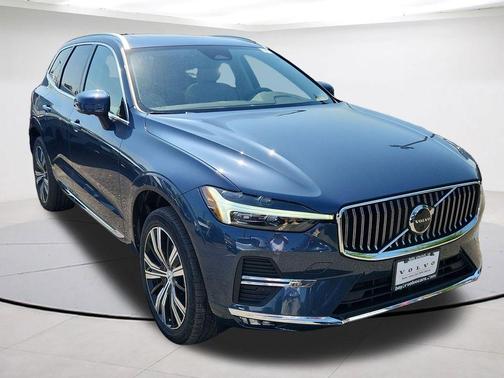 Denim Blue Metallic 2023 Volvo XC60 B5 Plus Bright Theme