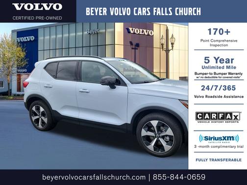 2025 Volvo XC40 B5 Plus Dark Theme