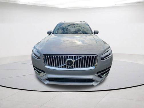2024 Volvo XC90 Recharge Plug-In Hybrid T8 Ultimate 6-Seater