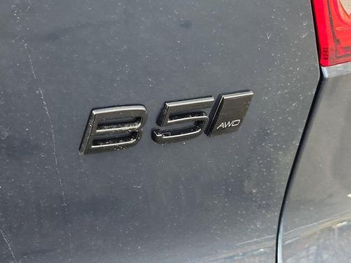 Denim Blue 2026 Volvo XC40 B5 Ultra Black Edition