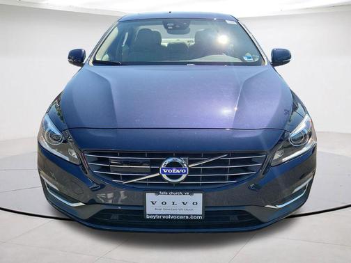 Caspian Blue Metallic 2015 Volvo S60 T5 Platinum