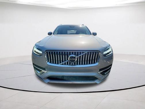 2024 Volvo XC90 Recharge Plug-In Hybrid T8 Plus Bright 7-Seater