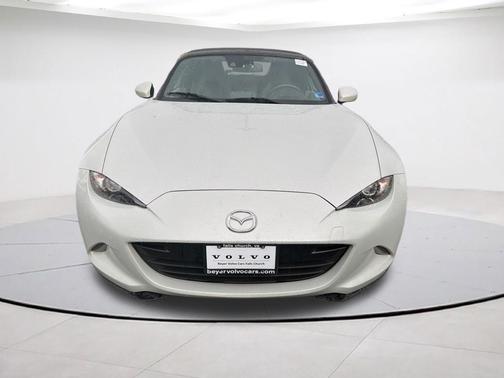 2016 Mazda MX-5 Miata Grand Touring