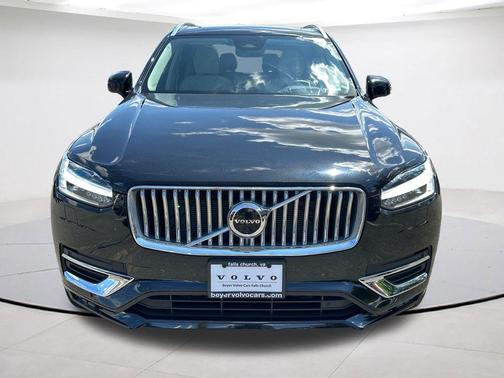 Onyx Black Metallic 2023 Volvo XC90 B6 Ultimate 7-Seater
