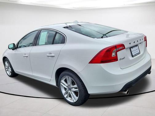 Ice White 2013 Volvo S60 T5