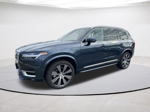 2025 Volvo XC90 B6 Ultra 7-Seater