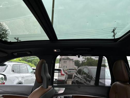 Gray Metallic 2021 Volvo XC90 T6 Inscription 7 Passenger