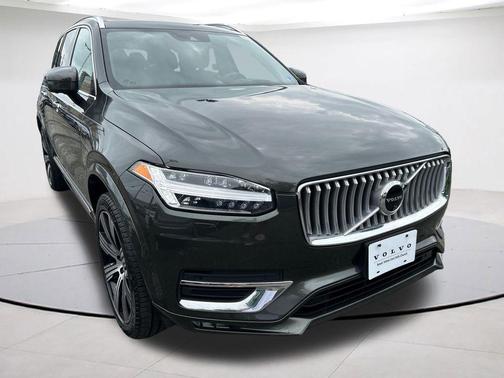Gray Metallic 2021 Volvo XC90 T6 Inscription 7 Passenger