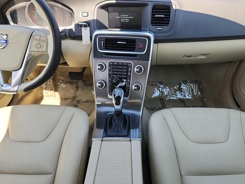 Caspian Blue Metallic 2015 Volvo S60 T5 Premier