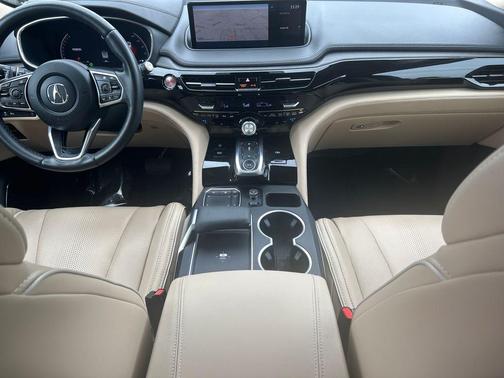 2023 Acura MDX Advance