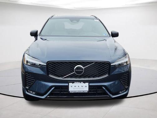 Denim Blue Metallic 2026 Volvo XC60 B5 Core