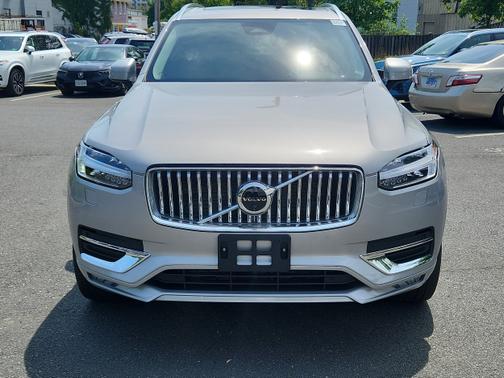 2024 Volvo XC90 B6 Plus Bright 6-Seater