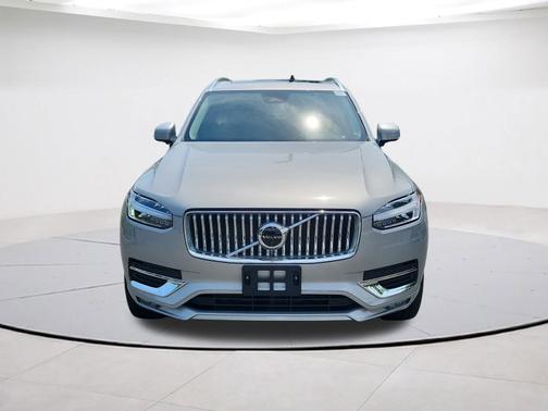 2024 Volvo XC90 B6 Plus Bright 6-Seater