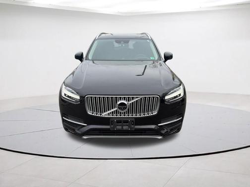 Onyx Black Metallic 2019 Volvo XC90 T6 Inscription