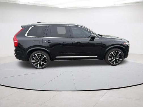 Onyx Black Metallic 2019 Volvo XC90 T6 Inscription