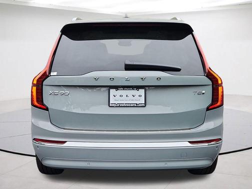 Gray Metallic 2026 Volvo XC90 Plug-In Hybrid T8 Ultra 7-Seater