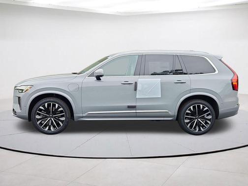 Gray Metallic 2026 Volvo XC90 Plug-In Hybrid T8 Ultra 7-Seater