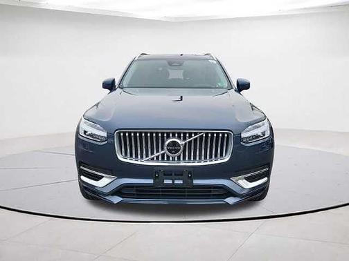 2023 Volvo XC90 Ultimate Bright 7-Seater