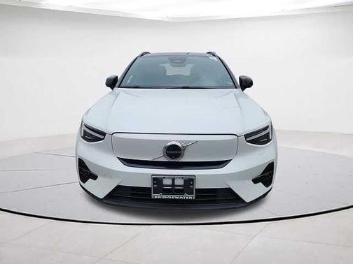 2023 Volvo XC40 Ultimate