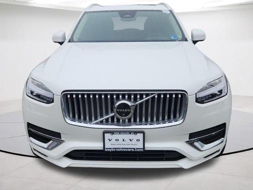 Crystal White Metallic 2024 Volvo XC90 Recharge Plug-In Hybrid T8 Plus Bright Theme 7 Passenger