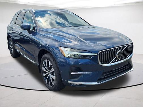 Denim Blue Metallic 2023 Volvo XC60 B5 Plus Bright Theme