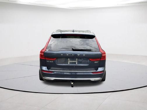 Denim Blue Metallic 2023 Volvo XC60 B5 Plus Bright Theme